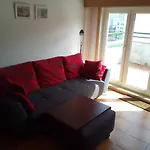 Apartamento Dachwohnung Mit Terasse Und Meerblick Unweit Des Strandes *