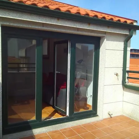 Apartamento Dachwohnung Mit Terasse Und Meerblick Unweit Des Strandes *